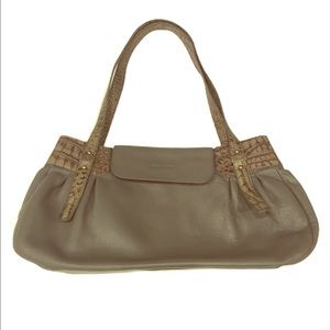 💥 MOVING SALE Leather Petusco Spain Purse Gray